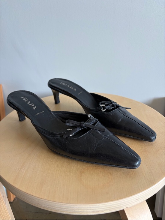 Prada Shoes - Vintage Prada Black Leather Pointed-Toe Kitten Heel Mules with Bows